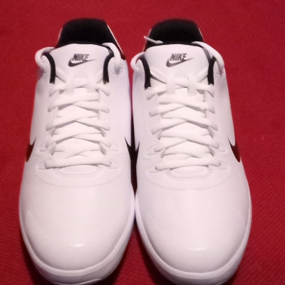 Mens Nike Infinity G Sneakers no size 11. - Picture 3 of 10